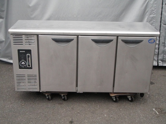 送料込み　サンヨー 3ドア 冷蔵コールドテーブル SUC-N1541J 送料込み サンヨー 3ドア 冷蔵コールドテーブル SUC-N1541J